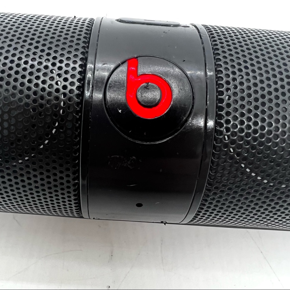 Beats by Dr. Dre Pill Speaker Wireless Bluetooth Black Tested Working #6. - Picture 2 of 9